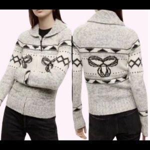 TNA - Lambswool Sweater